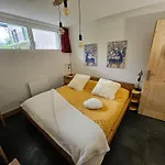 Les Fees : 150 M² Hypercentre Calme 10p *