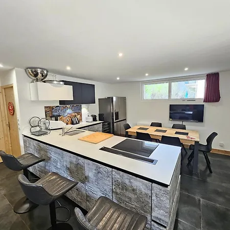 Les Fees : 150 M² Hypercentre Calme 10p Chamonix