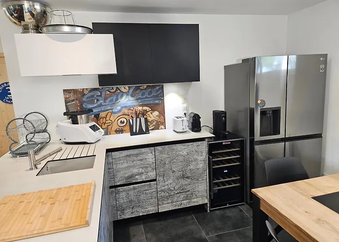 Les Fees : 150 M² Hypercentre Calme 10p